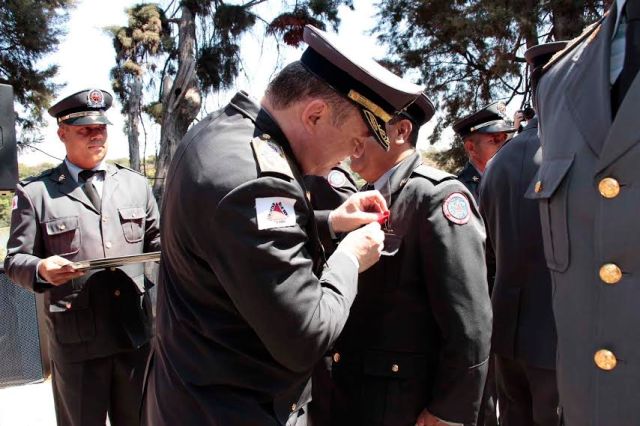 Medalha homenageou 97 bombeiros