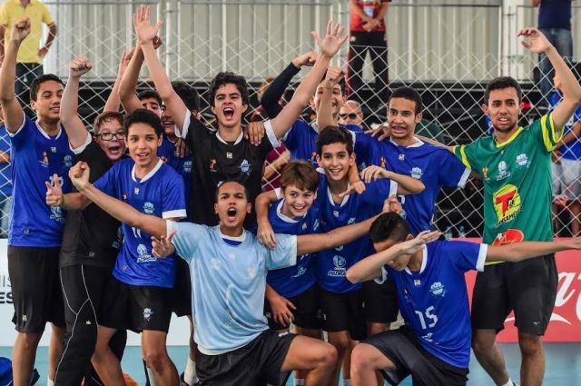 Colégio Padrão, de Montes Claros, campeão do handebol masculino Foto: Wander Roberto/Exemplus/COB