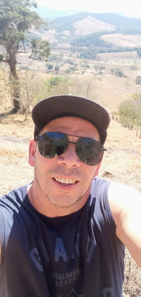 23b48dc9-fc07-4d95-967e-1145e96b3b6a