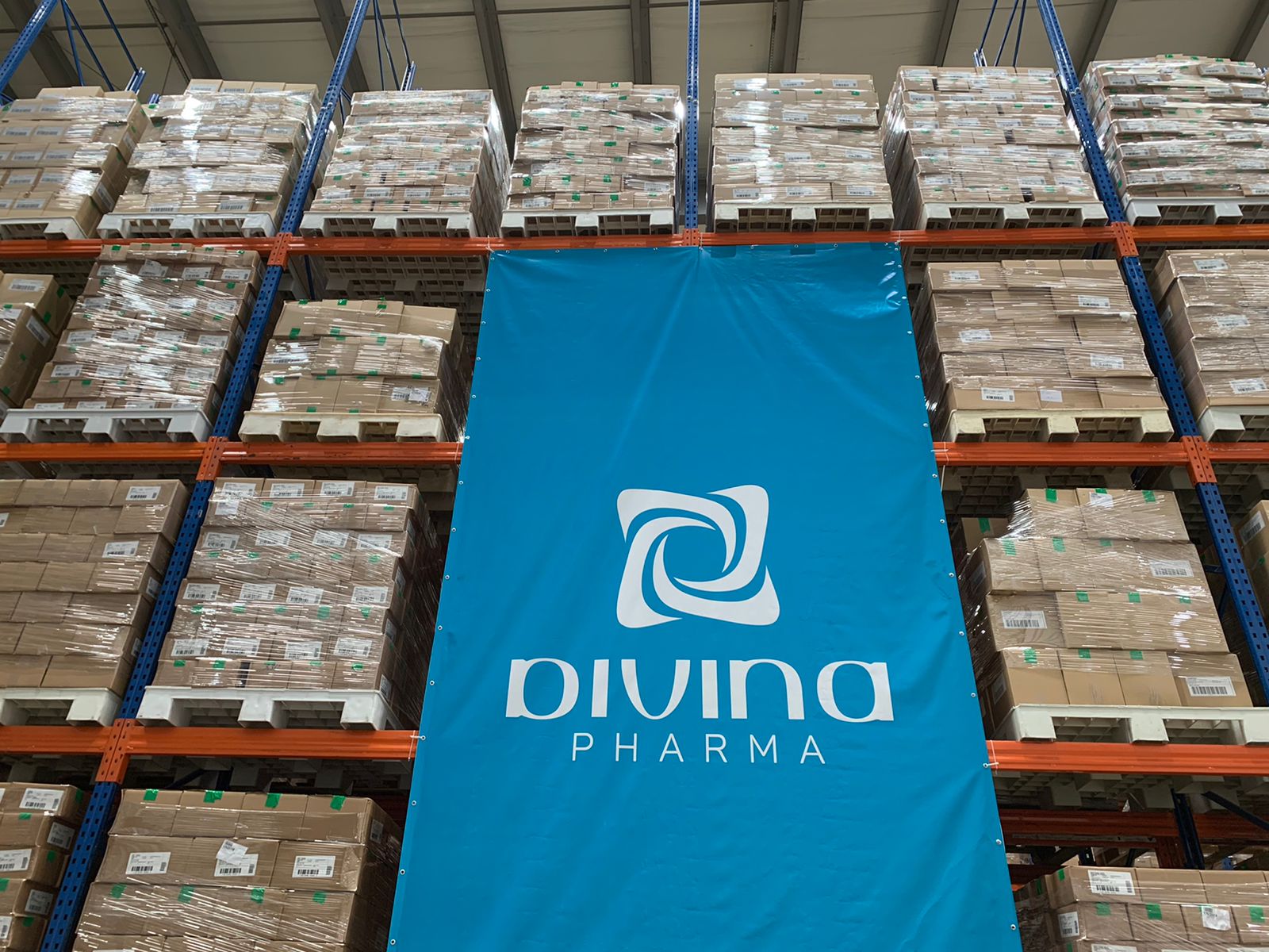 Divina - Sede - divulgação