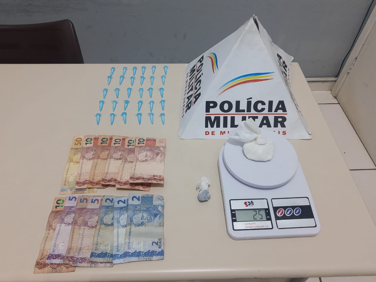 09e8af1f-bf62-41c9-89c7-175894adae5a