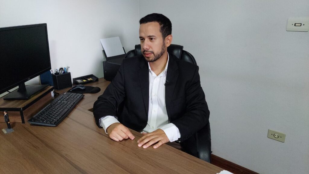 Delegado-de-Silvianopolis-Luiz-Felipe-Brizzi-foto-Magson-Gomes-1024x577