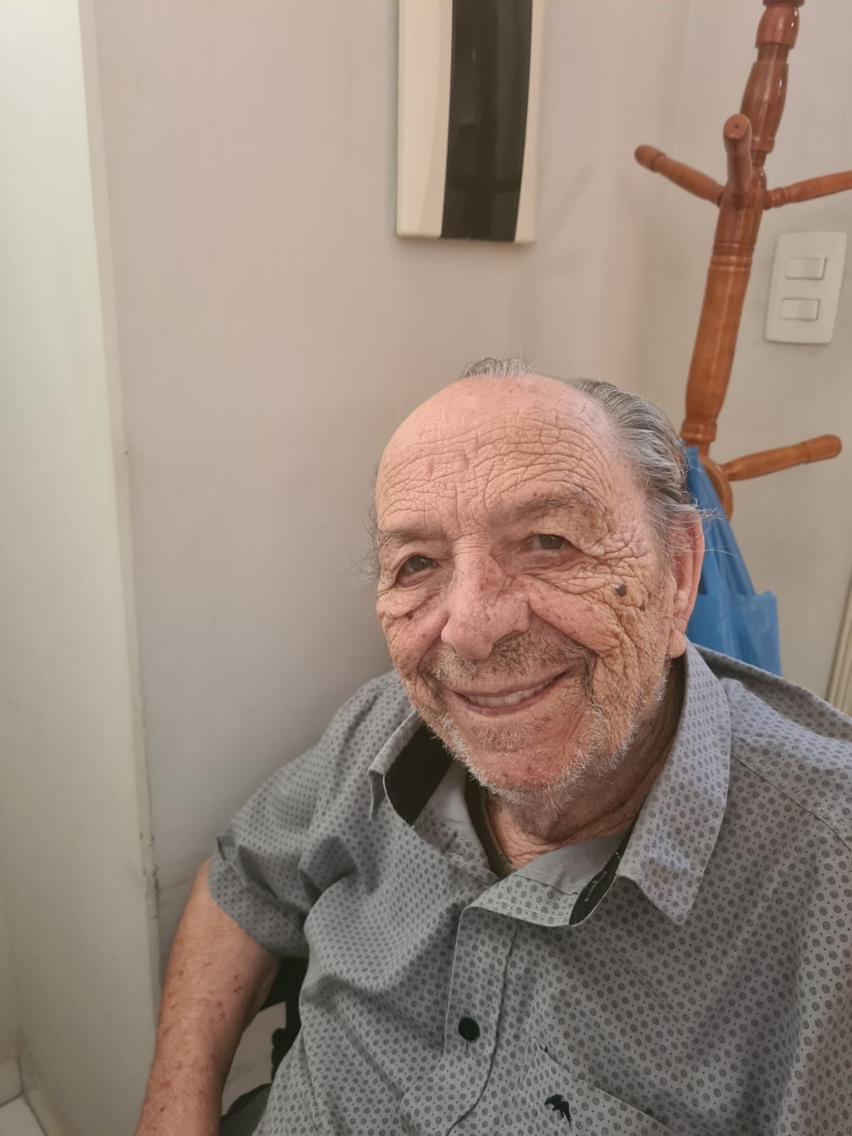 39ca7fc1-3df1-43cb-972c-62a298261e25