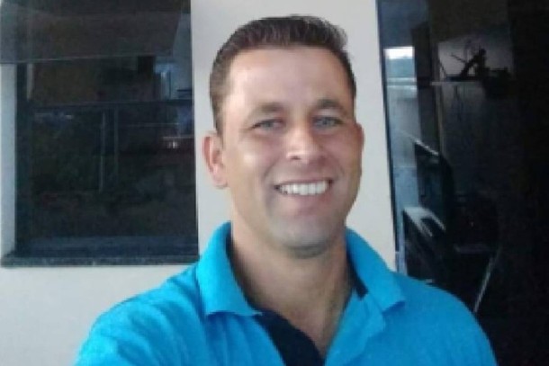 homem-e-assassinado-a-golpes-de-faca-apos-discussao-banal-no-interior-de-bar-6342e965bd8d7