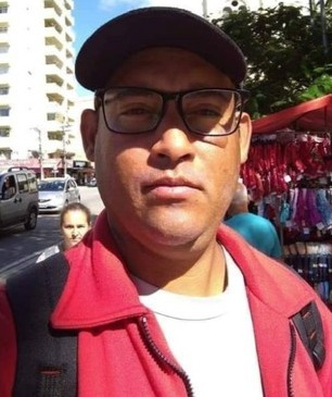 b52b61a4-43bf-4bb1-bb45-6e92889640fe